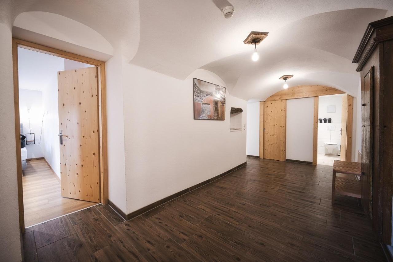 Berghotel Basur - Das Schihotel Am Arlberg Flirsch Luaran gambar