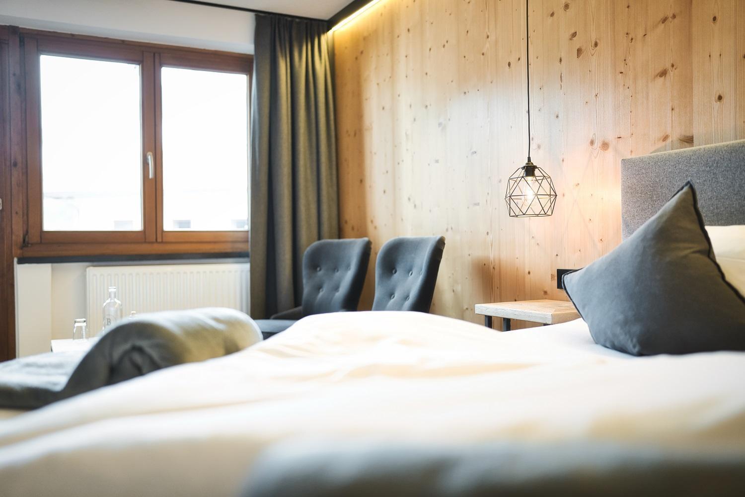 Berghotel Basur - Das Schihotel Am Arlberg Flirsch Luaran gambar